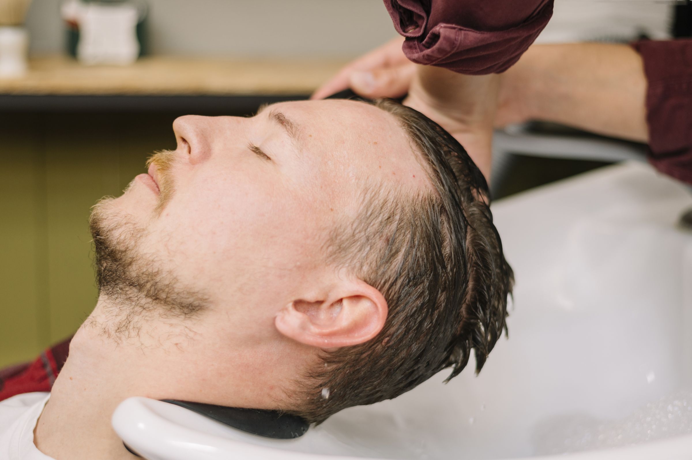 ¿Cómo lavar el pelo después de un trasplante?