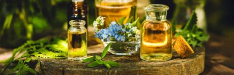 ¿La ronquina frena la caída del pelo? Análisis desde una clínica capilar